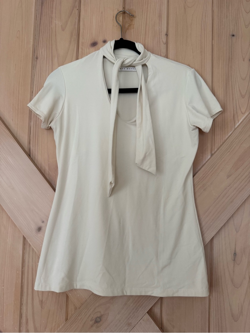 Susana Monaco Cream Tie-Neck Short Sleeve Top